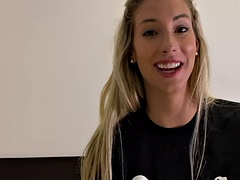 Blond, Pijpbeurt, Sperma shot, Vingeren, Grappig, Handbeurt, Likken, Masturbatie