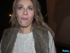 バック, 顔射, 指いじり, アウトドア, 公共, オマンコ, ゴックンする, 濡れ