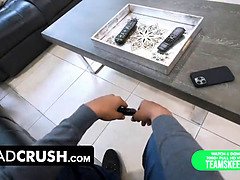 Leie, Grosse titten, Blasen, Kehlenfick, Grufti, Riesig, Jungendliche (18+), Titten