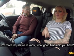 Arsch, Grosse titten, Blasen, Auto, Hundestellung, Europäisch, Handjob, Pov