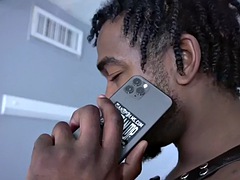 Anaal, Grote lul, Zwart, Travestiet, Interraciaal, Leer, Panty, Tatoeage