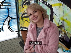 Arsch, Stiefel, Kleid, Europäisch, Im freien, Pov, Student, Titten