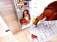 Жопа, Большая жопа, Черные, Минет, Собачьи, Межрасовый секс, Латиноамериканки, Молоденькие