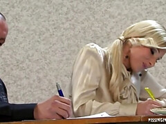 Blondine, Aufs gesicht abspritzen, Fetisch, Hd, Milf, Pissen, Flotter dreier