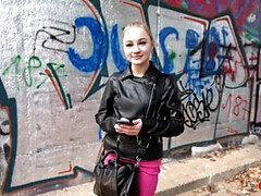 Grosser schwanz, Blondine, Blasen, Aufs gesicht abspritzen, Deutsch, Hardcore, Hd, Zierlich