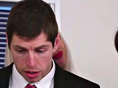 Leie, Blasen, Cfnm, Weibliche domination, Gruppe, Handjob, Büro, Ablutschen