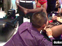 Sucer une bite, Club, Fête, Public