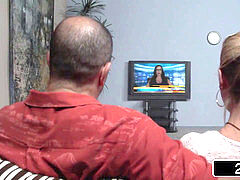 Pijpbeurt, Bruinharig, Brillen, Handbeurt, Latijnse vrouw, Moeder die ik wil neuken, Trio