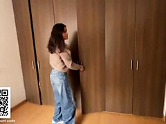 Scarlettandc Lesbian Threesome Fucking with FunsDeepYen Doll - Amateur Latina Homemade