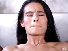 Жопа, Большие сиськи, Лесбиянка, Лизание, Зрелые, Мачеха, Сиськи, Игрушки