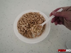 Schlafzimmer, Grosse titten, Blondine, Handjob, Masturbation, Muschi, Stiefmutter, Taboo