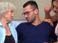 Leie, In den arsch, Blasen, Nahaufnahme, Behaart, Mutti, Sohn, Flotter dreier