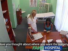 Grosse titten, Braunhaarige, Küssen, Krankenschwester, Pov, Realität, Sohn, Titten