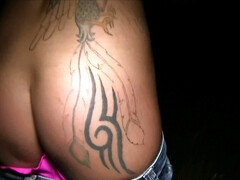 Blasen, Braunhaarige, Hundestellung, Aufs gesicht abspritzen, Hd, Natürlichen titten, Im freien