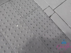 Amateur, Salle de bains, Doigter, De plein air, Petite femme, Public, Rasée, Nénés