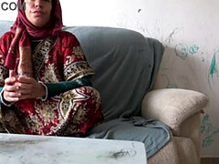 素人, アラブ, イギリス人, 浮気する, 異人種間, 淫乱熟女, トルコ人, 妻