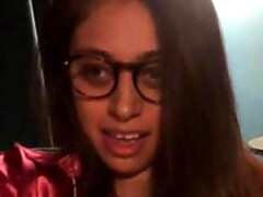 Grosse titten, Braunhaarige, Behaart, Natürlichen titten, Muschi, Solo, Jungendliche (18+), Netzkamera