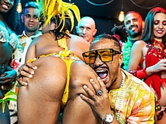 Anal, Gros seins, Partouze, Hd, Interracial, Fille latino, Mère que j'aimerais baiser, Rugueux