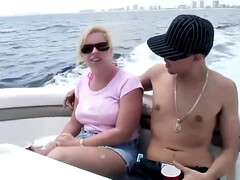 Tetas grandes, Tetona, Gordita, Clásico, Garganta profunda, Hd, Madres para coger, Tetas