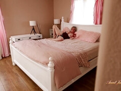 Vollbusig, Geschnappt, Milf, Mutti, Schwestern, Solo, Stiefmutter, Titten