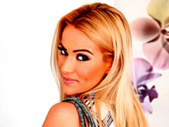 デカ尻, ブロンド, フェラチオ, 手コキする, オナニー, 淫乱熟女, 剃毛, オッパイの