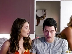 デカ尻, デカパイ, 浮気者, 彼女, 母, 現実, 義母, 妻