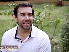 Gorgeous Blonde Skylar Snow Finds Some Time To Take Her Horny Man's Hard Cock