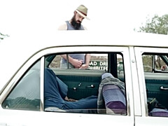 Verga grande, Coche, Peludo, Hd, Masturbación, Natural, Al aire libre, Voyeur