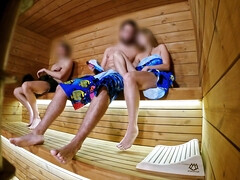 Amateur, Exhib, Branlette thaïlandaise, Hd, Masturbation, Public, Sauna, Tatouage