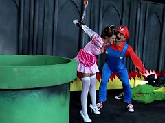 Mario and Luigi fuck sweet princess