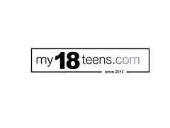 18 ans, Gros cul, Brunette brune, Doigter, Masturbation, Timide, Solo, Adolescente