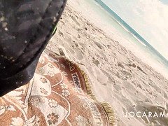 Bj on the public beach - risky cumshot with people close by