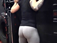 fitness model hot booty!!!